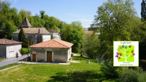 Grange met logo rechts